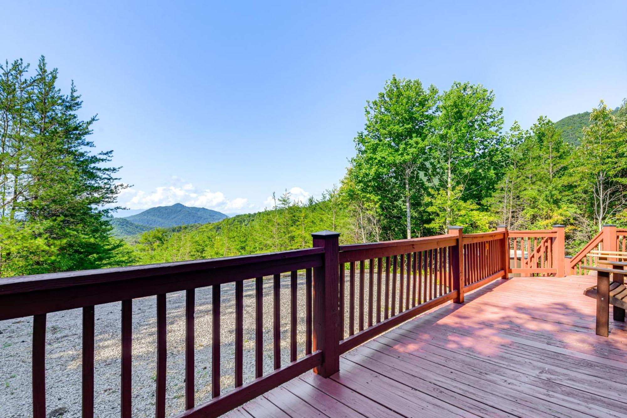 Bryson City Cabin Rental With Views And Hot Tub 外观 照片